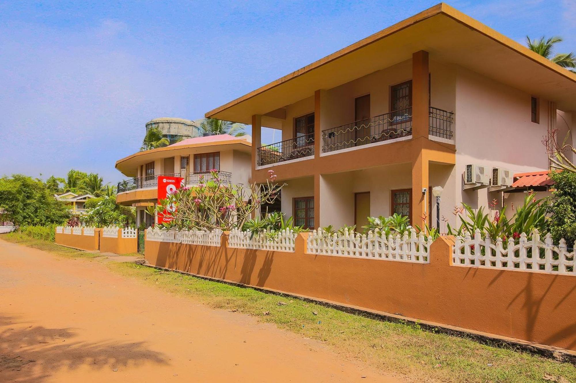 Super Hotel O The Goan Courtyard Colva Bagian luar foto