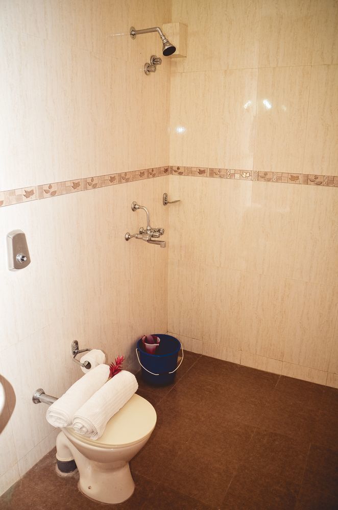 Super Hotel O The Goan Courtyard Colva Bagian luar foto