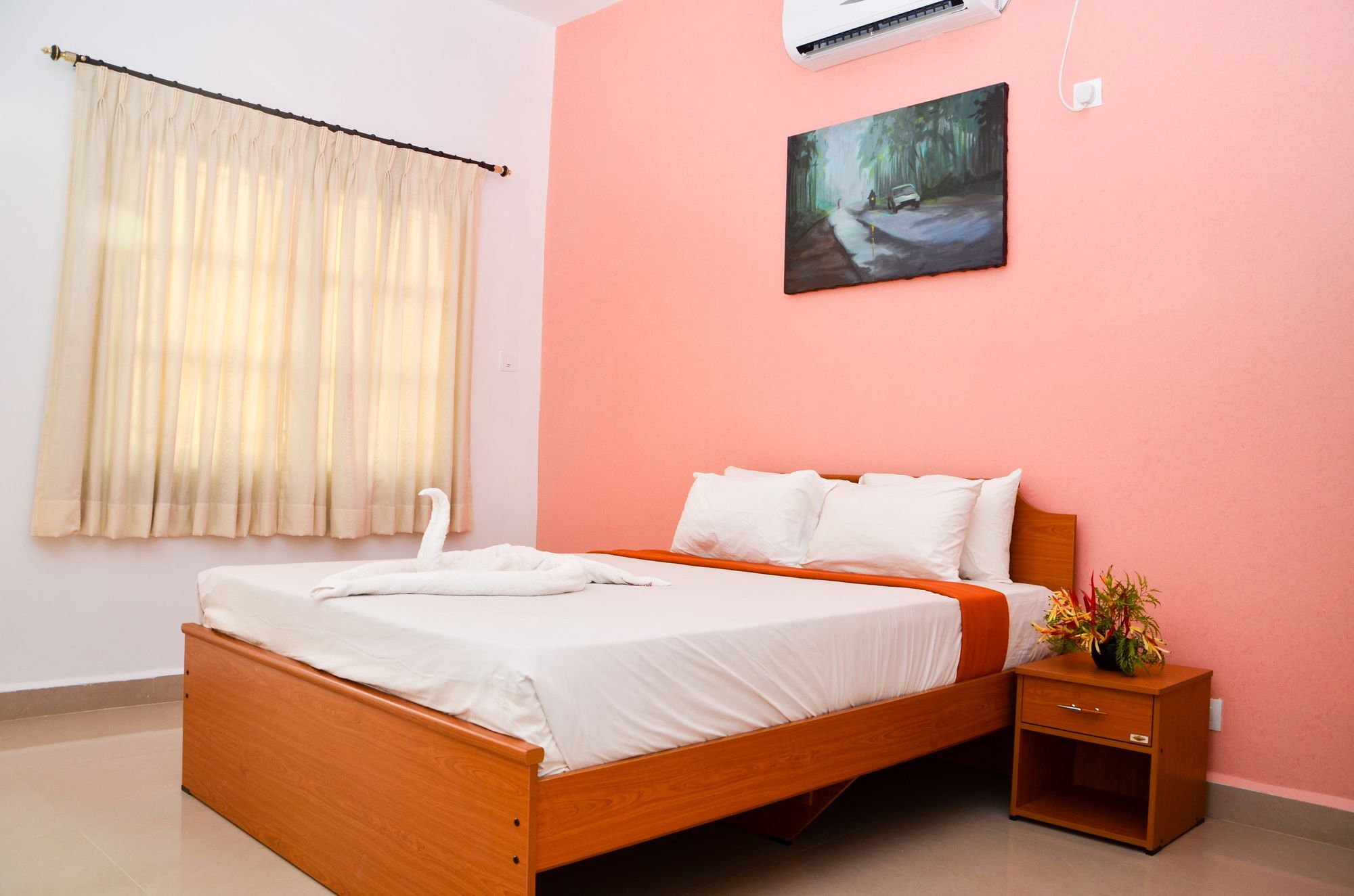 Super Hotel O The Goan Courtyard Colva Bagian luar foto